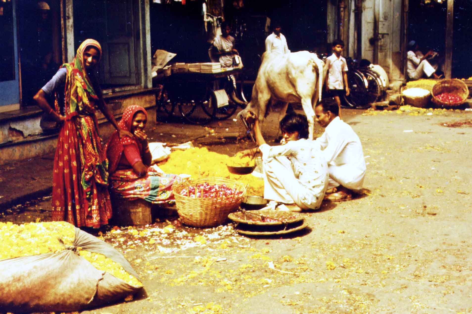 Benares - on the flower market