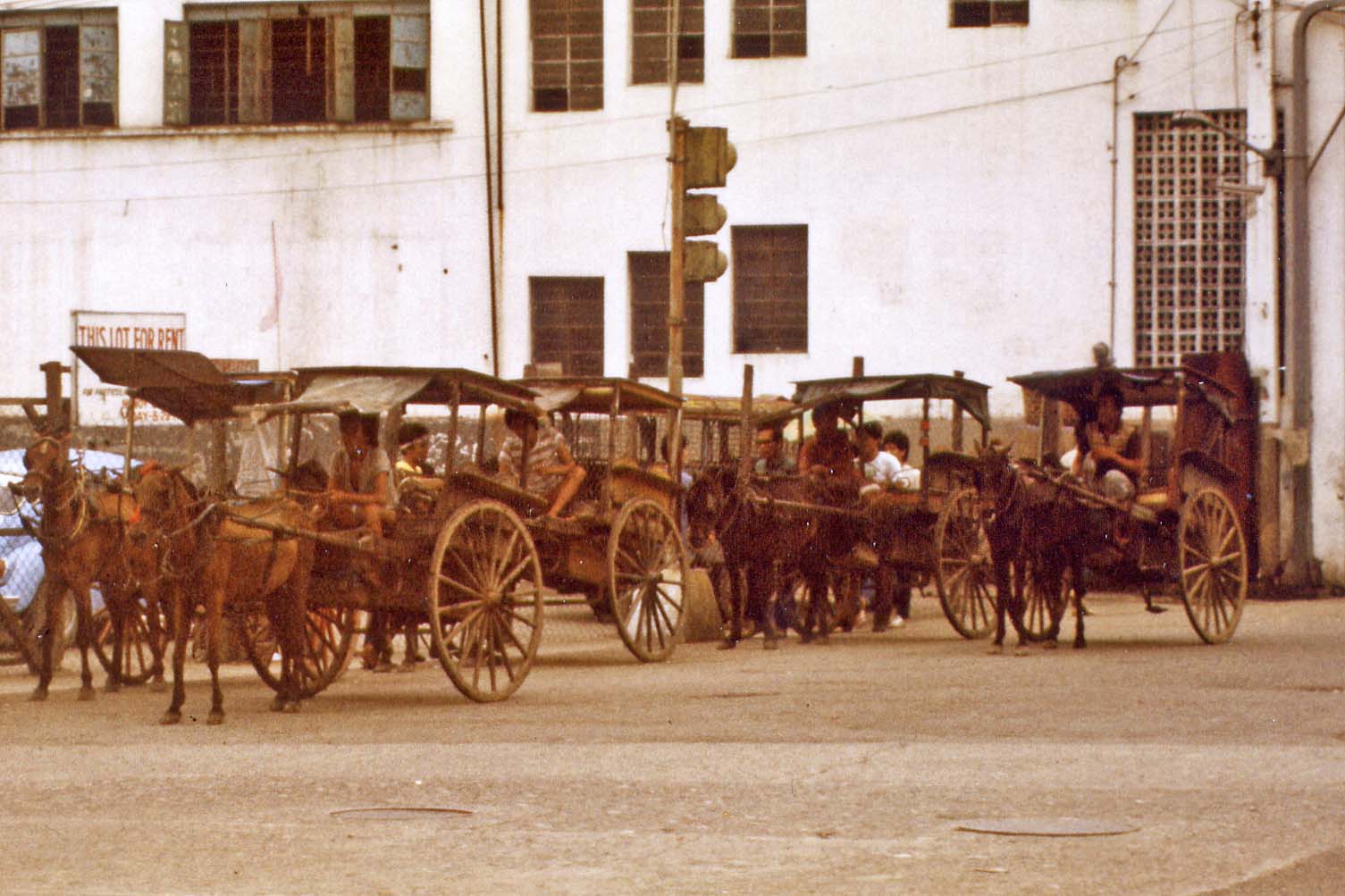 horse-drawn carriage in Cebu City
