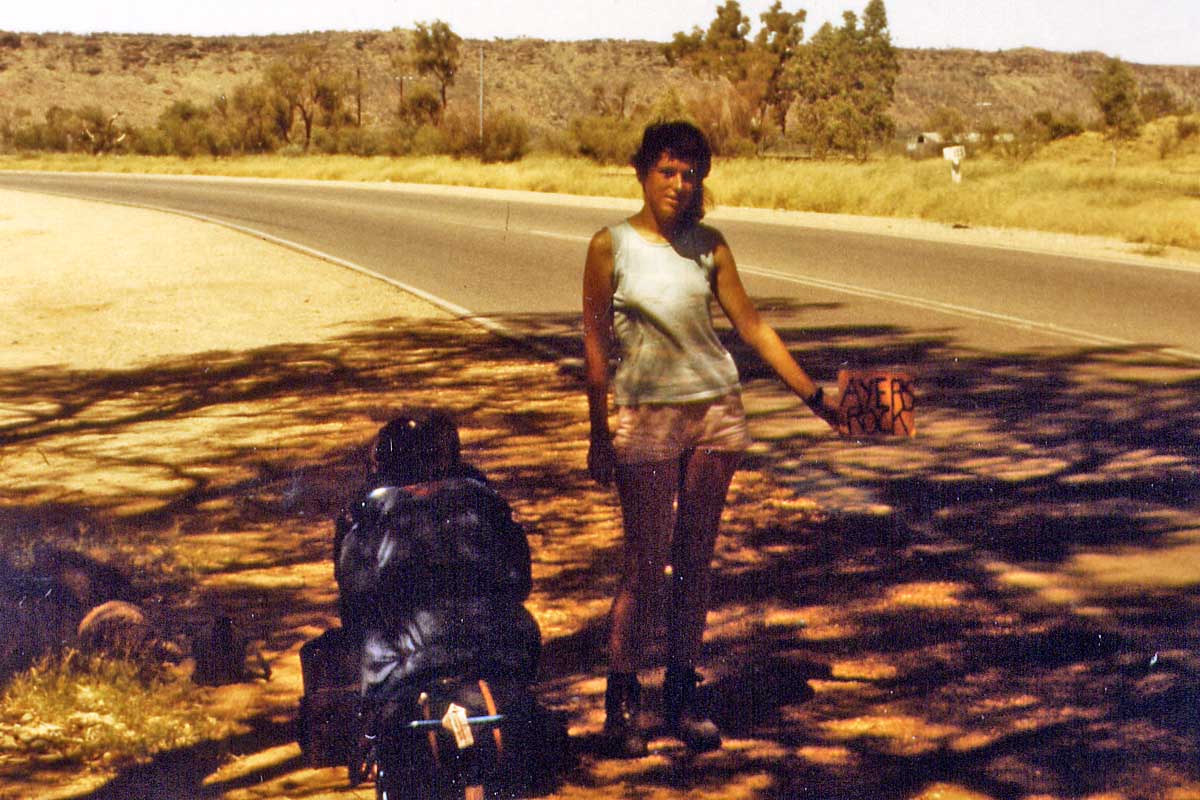 Hitchhiking in Alice Springs